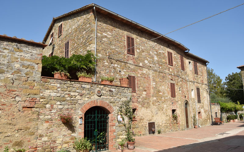 UN GIORNO TRA LE ISOLE DEL LAGO TRASIMENO 

